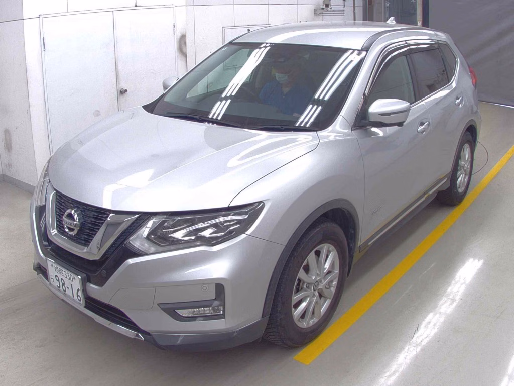 NISSAN X-TRAIL
