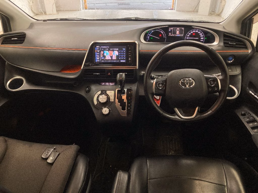 TOYOTA SIENTA