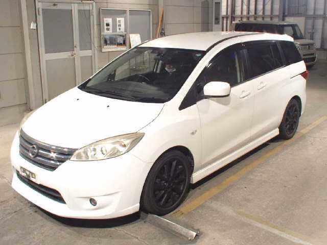 NISSAN LAFESTA