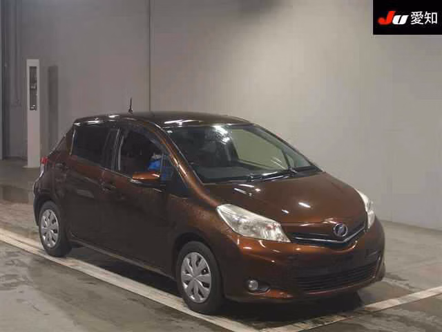 TOYOTA VITZ