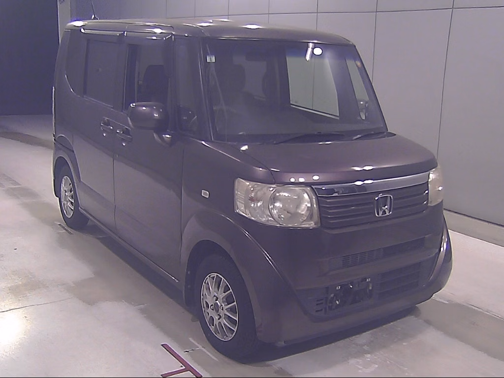 HONDA N-BOX
