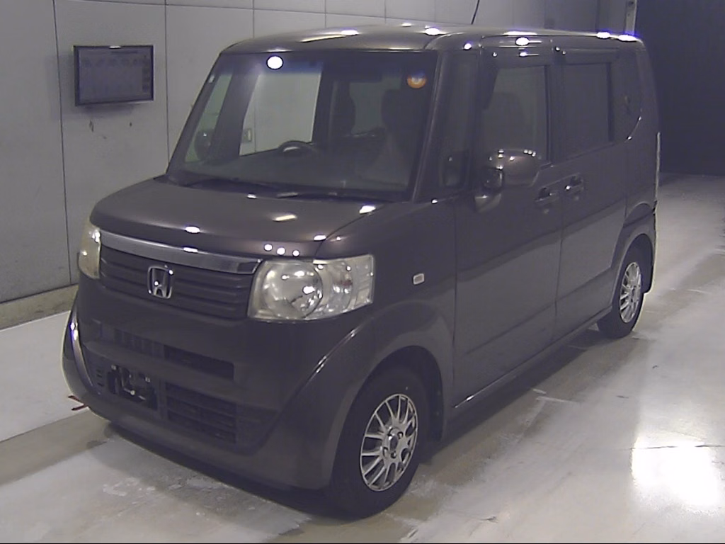 HONDA N-BOX