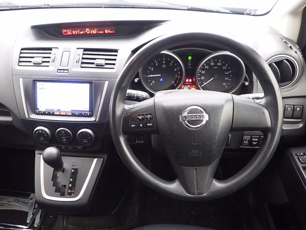 NISSAN LAFESTA