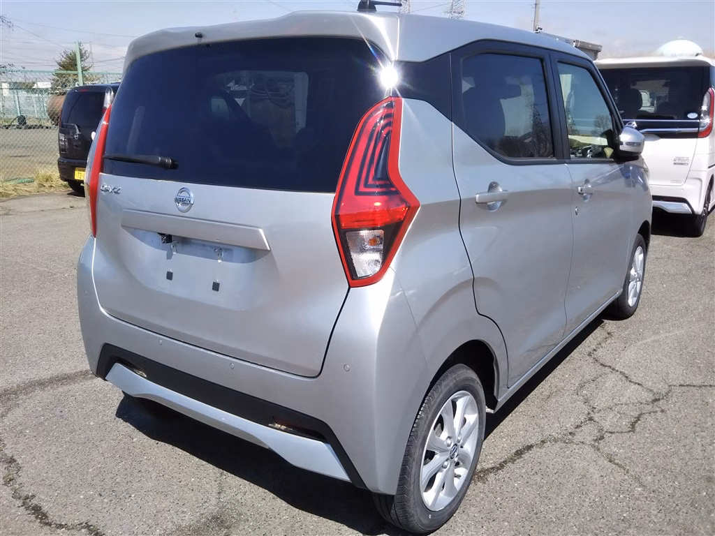 NISSAN DAYZ
