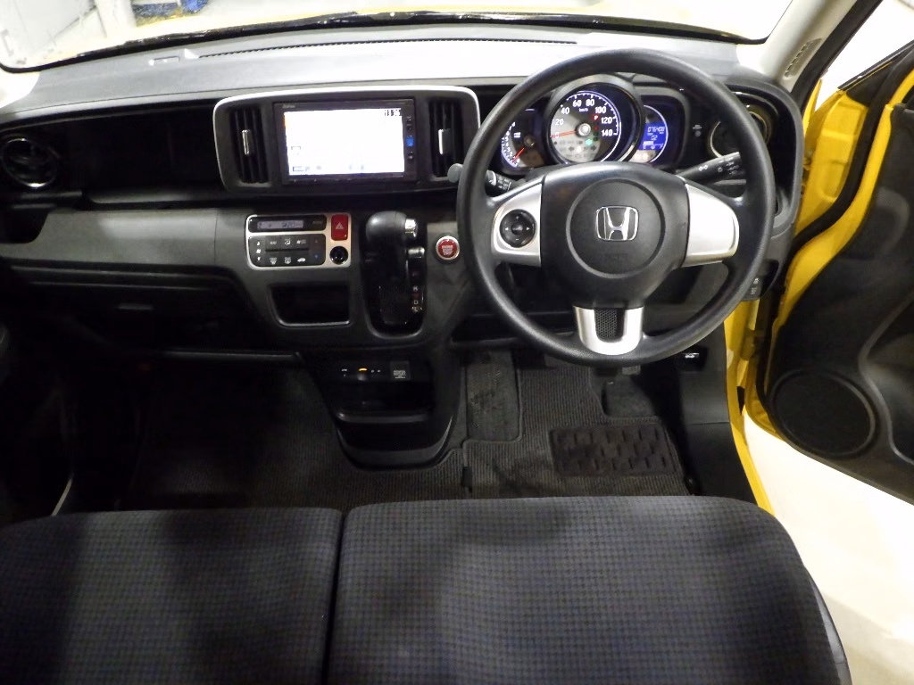 HONDA N-ONE