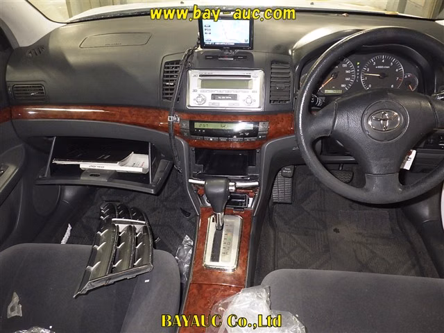 TOYOTA PREMIO