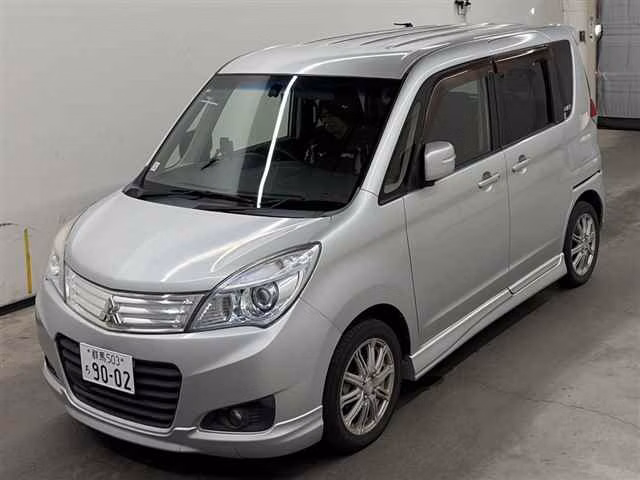 MITSUBISHI DELICA D:2
