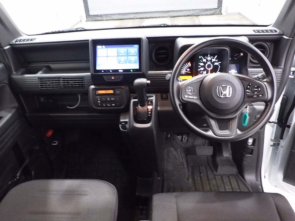 HONDA N-VAN