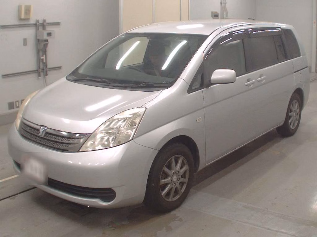 TOYOTA ISIS