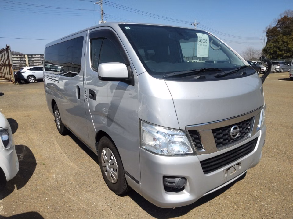NISSAN NV350 CARAVAN
