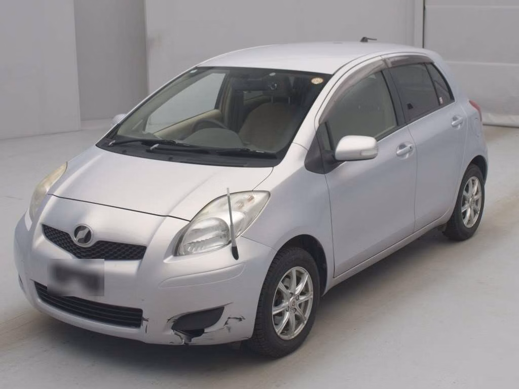 TOYOTA VITZ