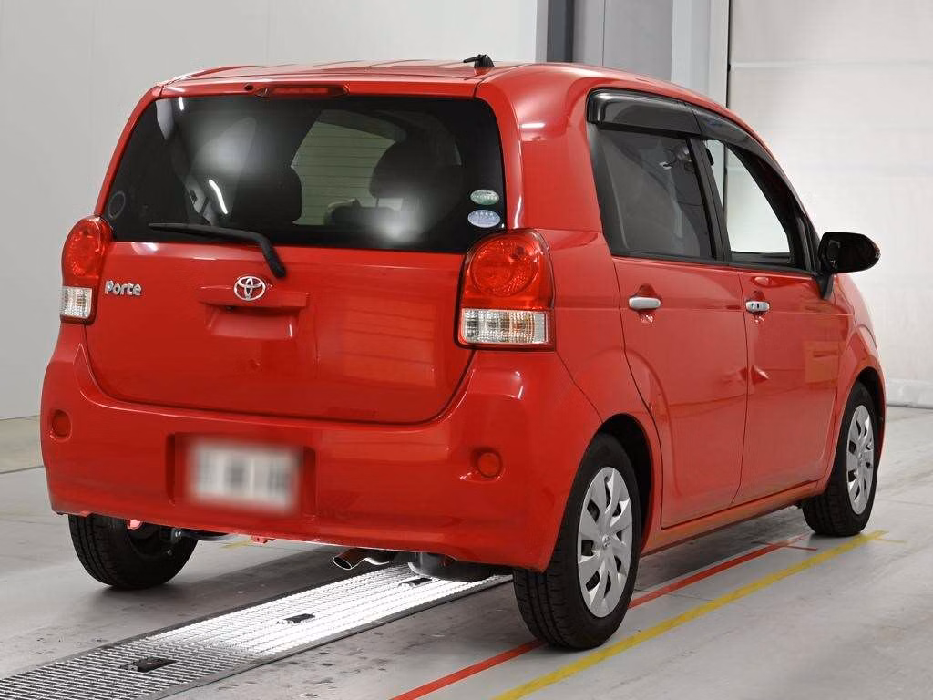 TOYOTA PORTE