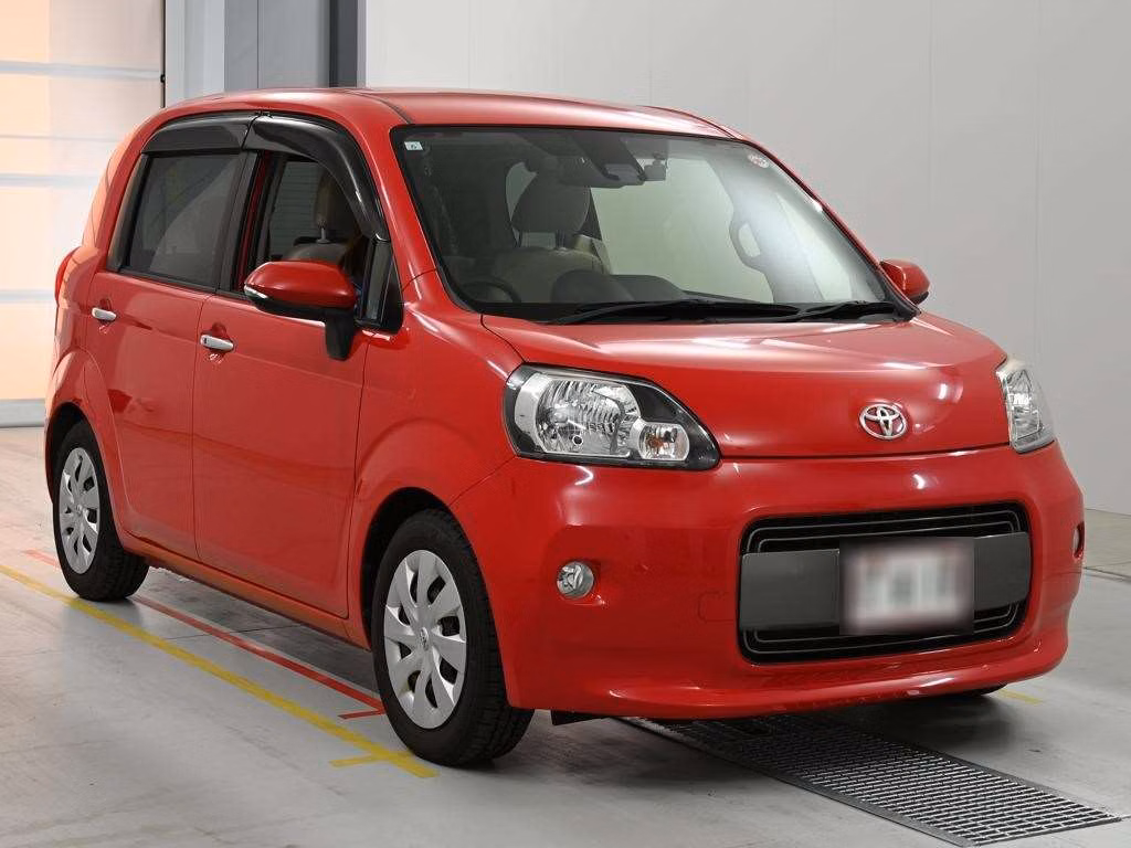 TOYOTA PORTE