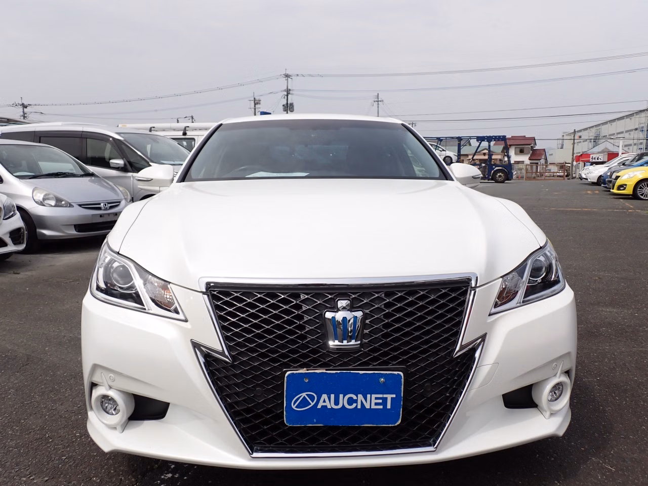 TOYOTA CROWN