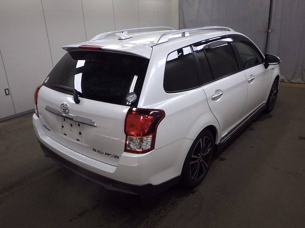 TOYOTA COROLLA FIELDER