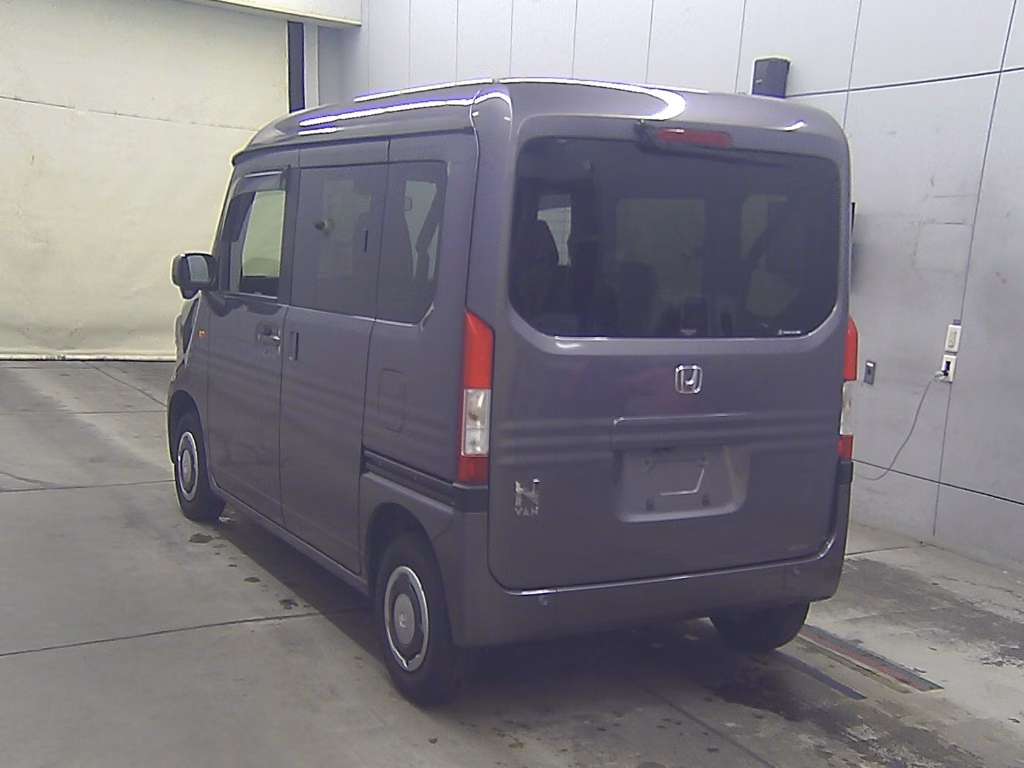 HONDA N-VAN