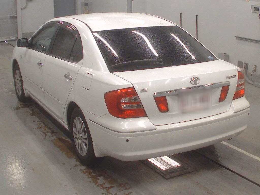 TOYOTA PREMIO