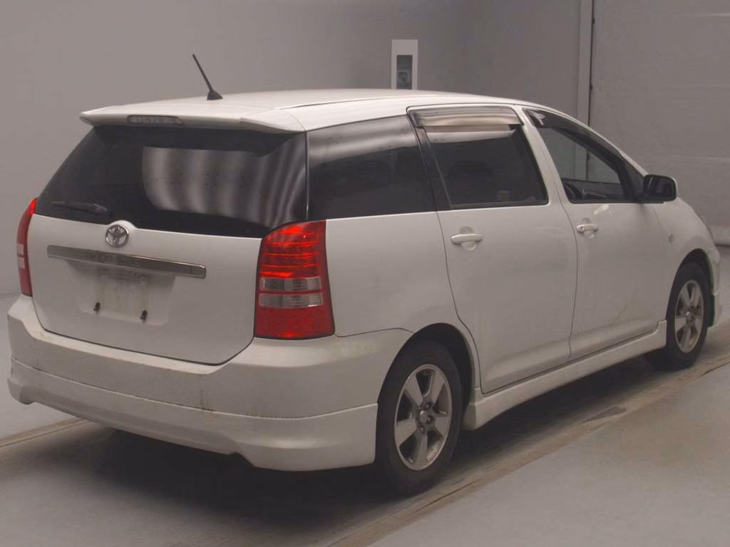 TOYOTA WISH