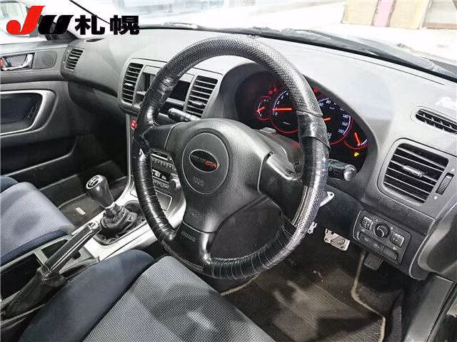SUBARU LEGACY B4