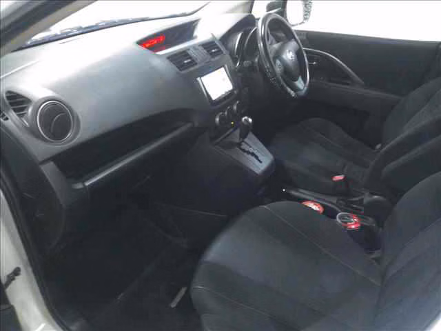 NISSAN LAFESTA