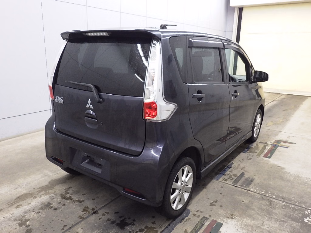 MITSUBISHI EK CUSTOM