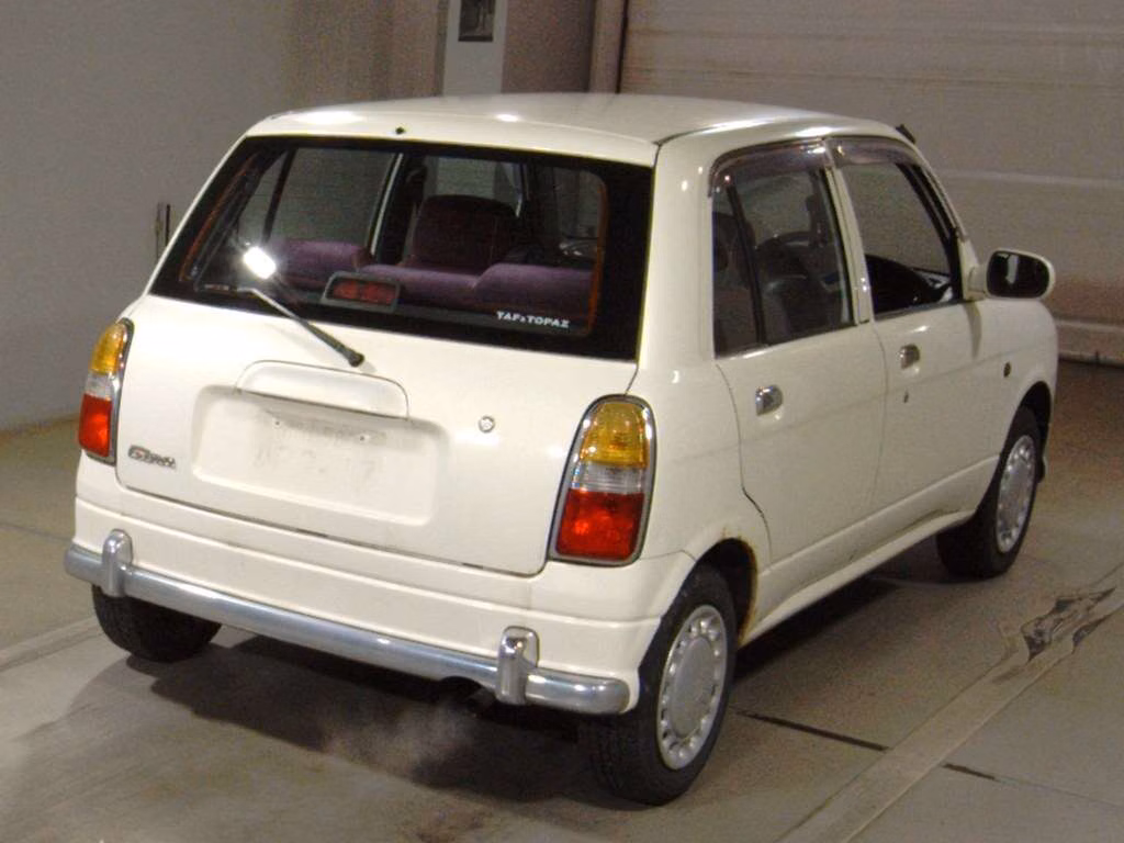 DAIHATSU MIRA GINO