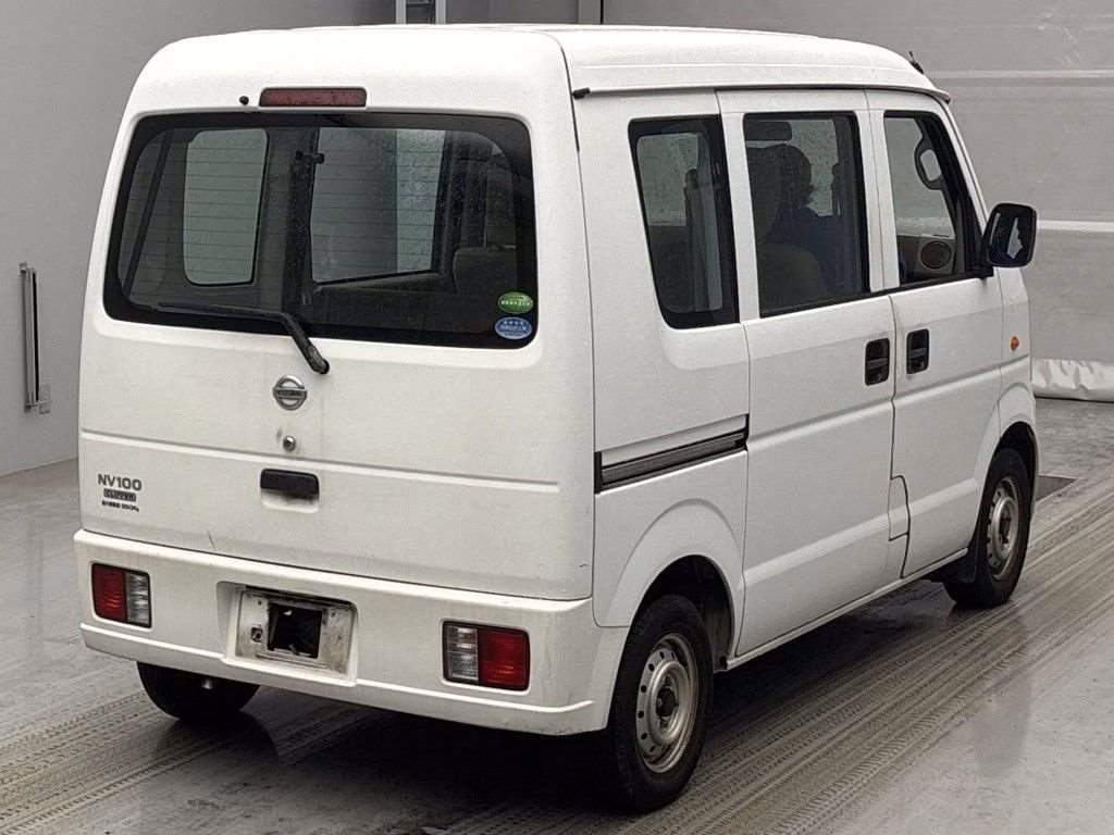 NISSAN NV100 CLIPPER