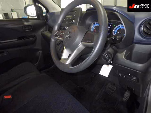 MITSUBISHI EK X