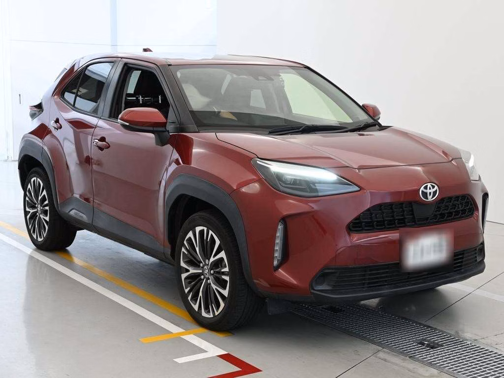 TOYOTA YARIS CROSS