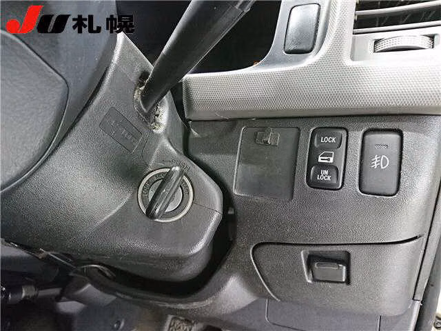 TOYOTA REGIUS ACE
