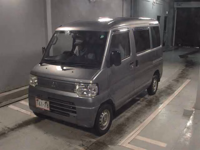 MITSUBISHI MINICAB