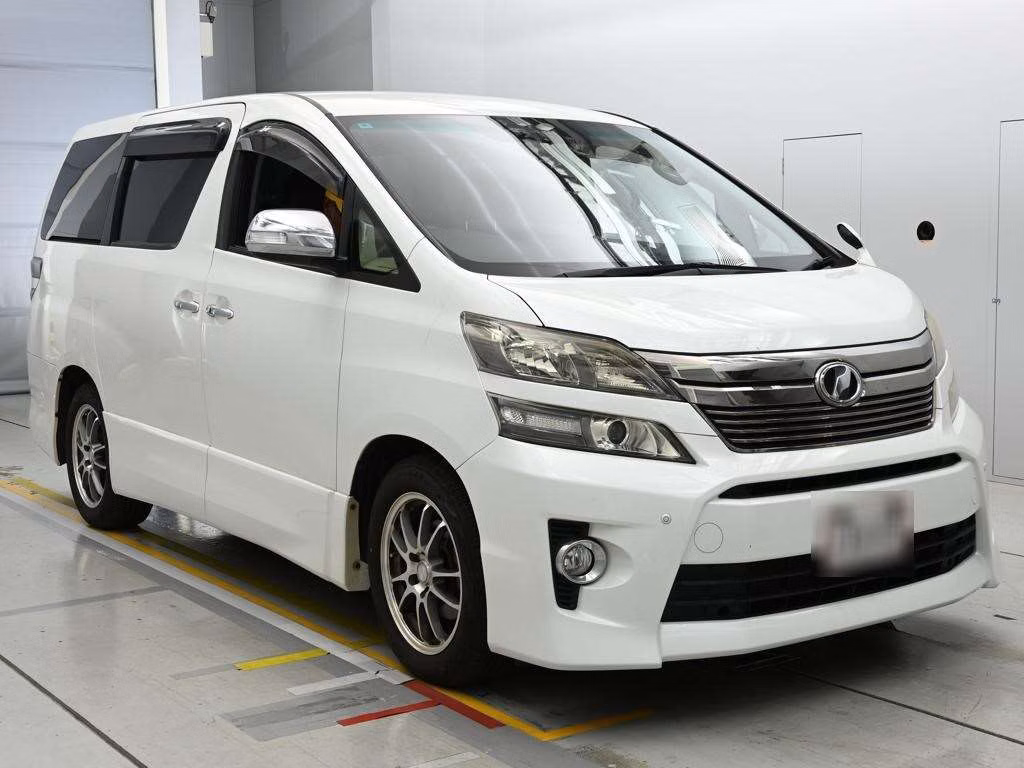TOYOTA VELLFIRE
