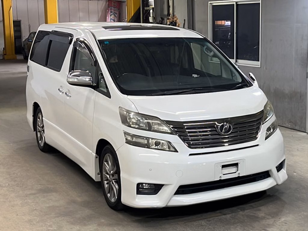 TOYOTA VELLFIRE