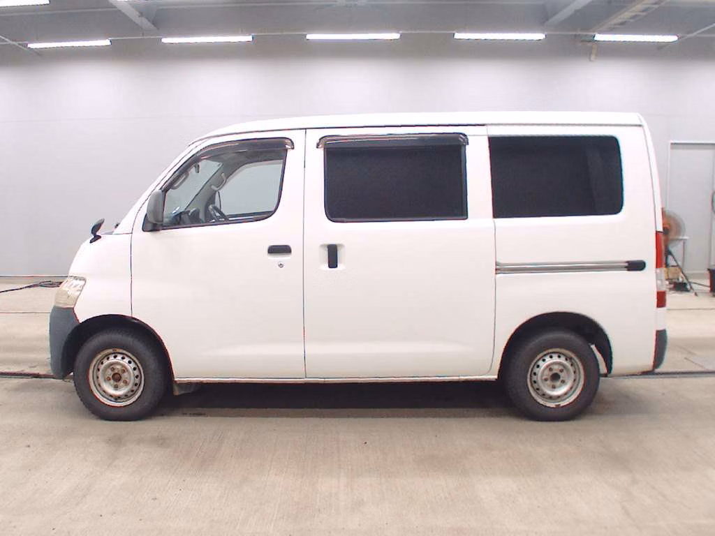 TOYOTA LITE ACE