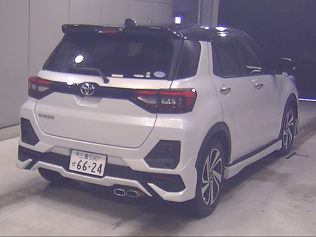 TOYOTA RAIZE