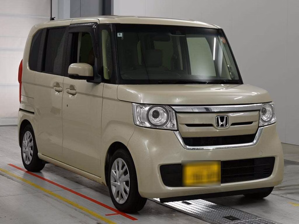 HONDA N-BOX