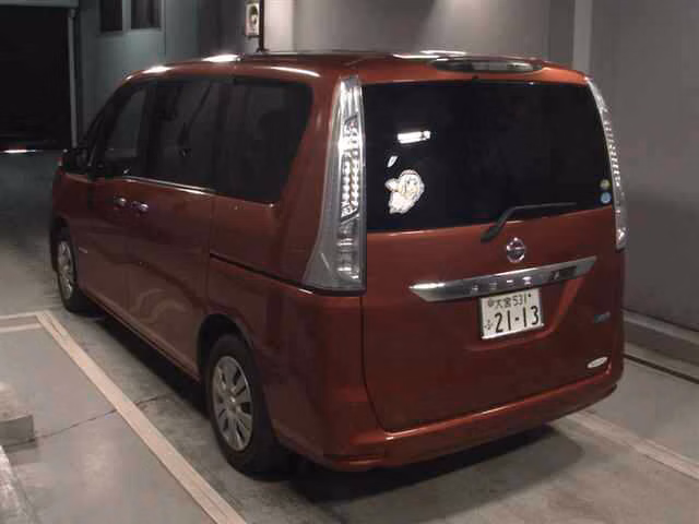 NISSAN SERENA