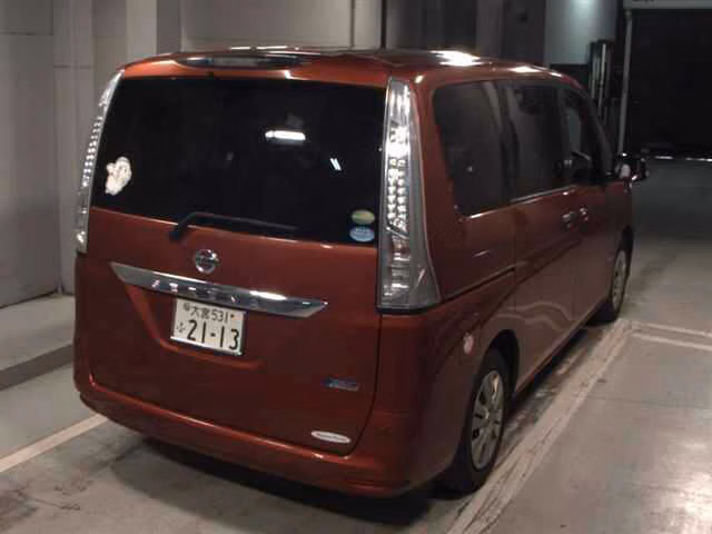 NISSAN SERENA