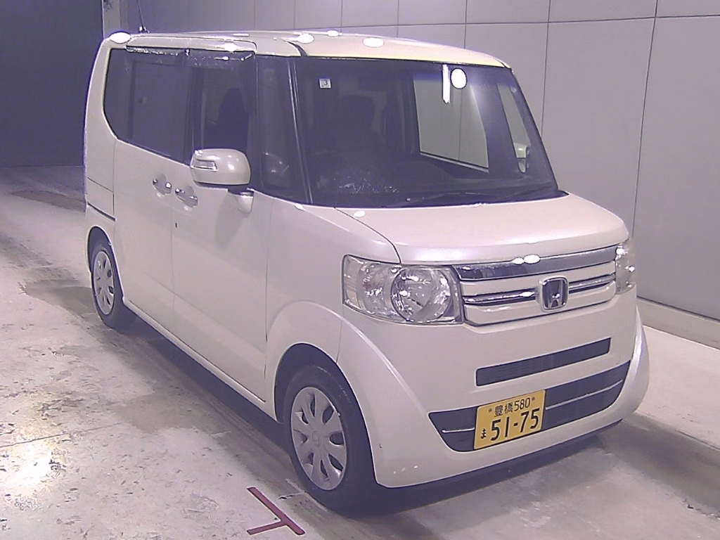 HONDA N-BOX