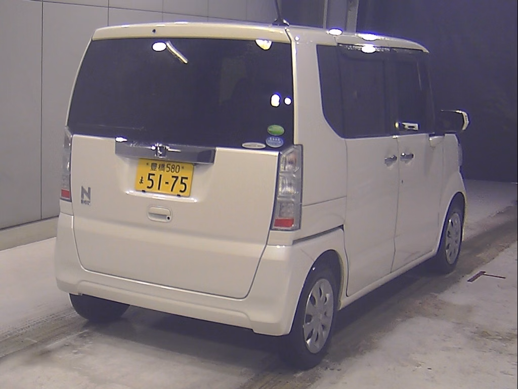 HONDA N-BOX
