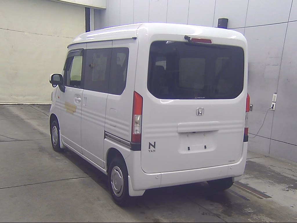 HONDA N-VAN