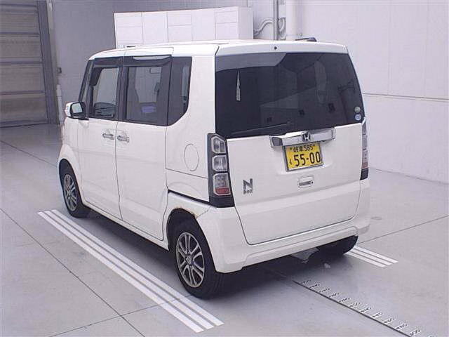 HONDA N-BOX