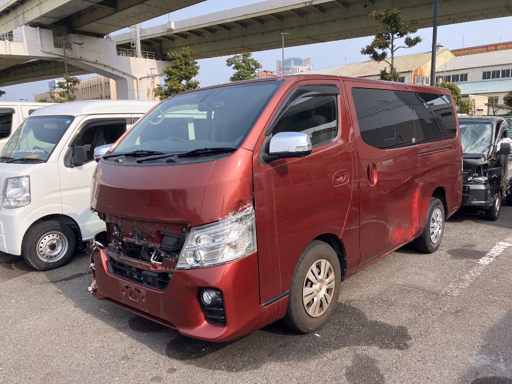 NISSAN NV350 CARAVAN