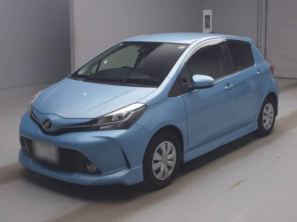 TOYOTA VITZ