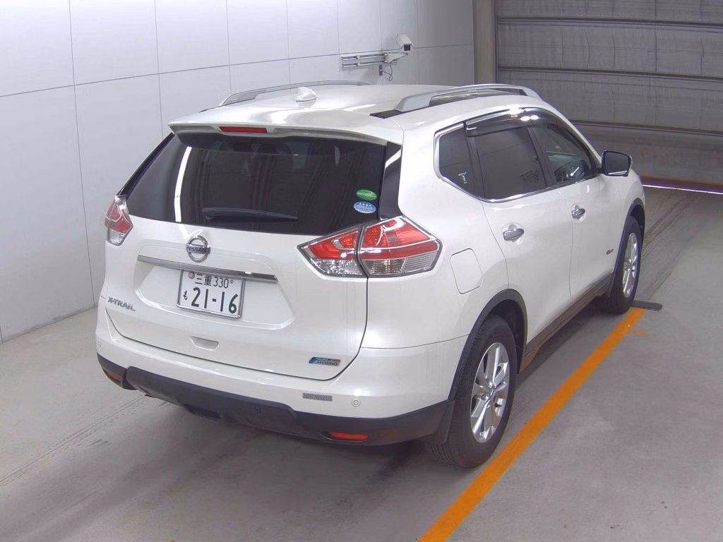 NISSAN X-TRAIL