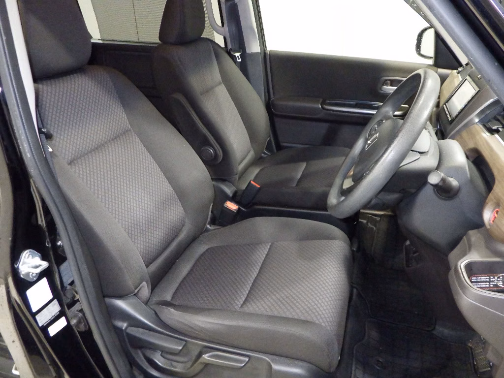 HONDA FREED+