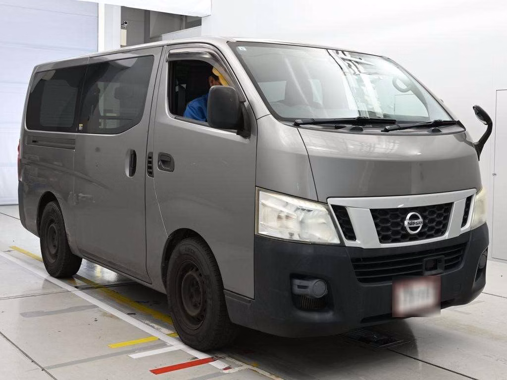 NISSAN NV350 CARAVAN