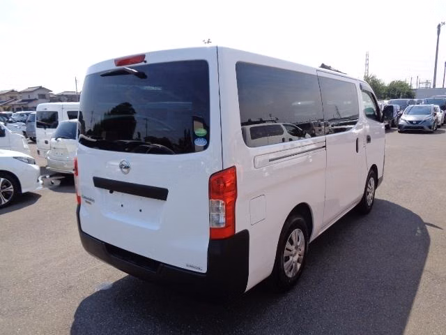NISSAN CARAVAN