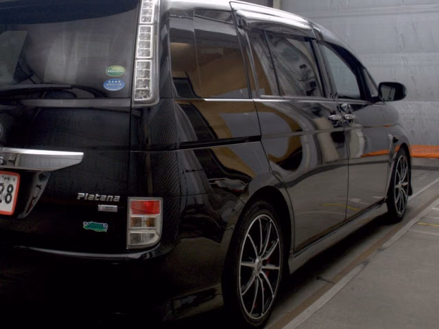 TOYOTA ISIS