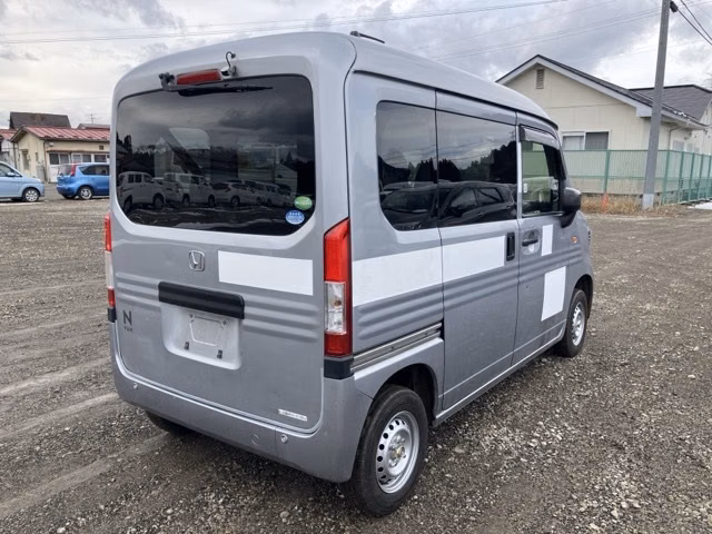 HONDA N-VAN